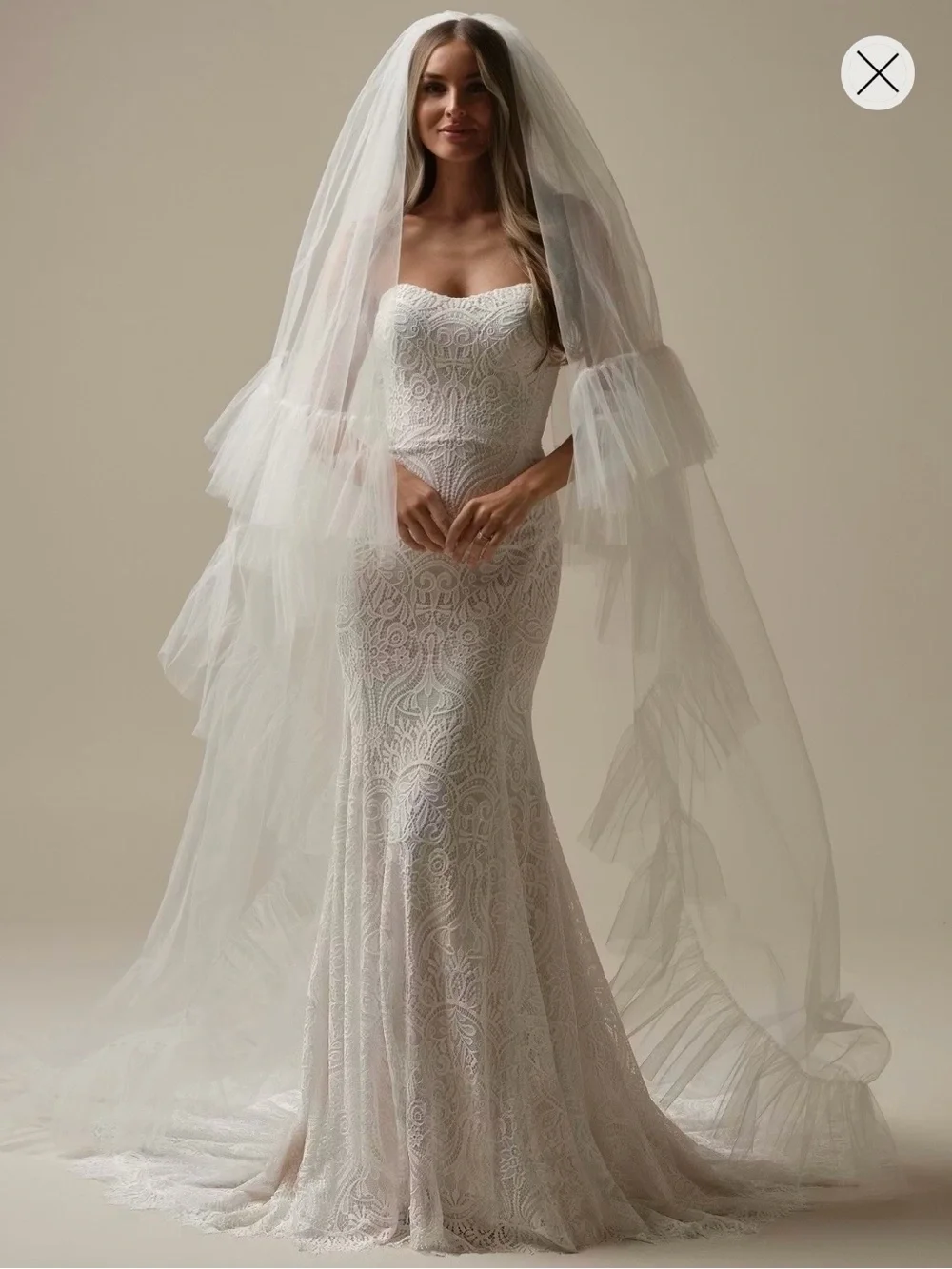 Ivory Bridal Veil with Ruffle Tiers